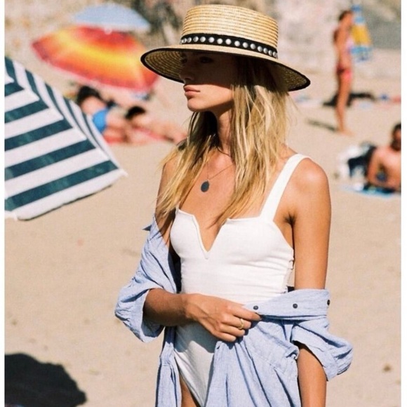 Free People Pippa V-Wire Bodysuit in White - Picture 3 of 9